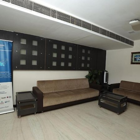 Best Western Yuvraj Сурат Экстерьер фото