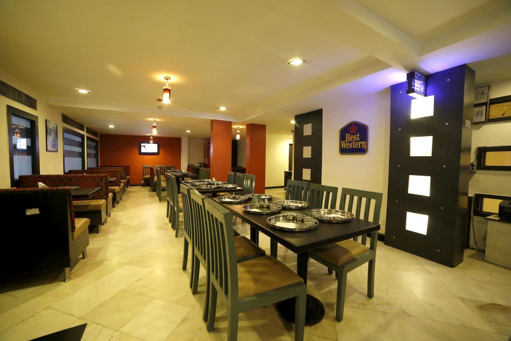 Best Western Yuvraj Сурат Экстерьер фото