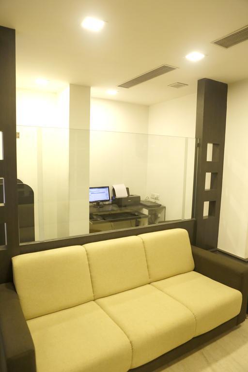 Best Western Yuvraj Сурат Экстерьер фото